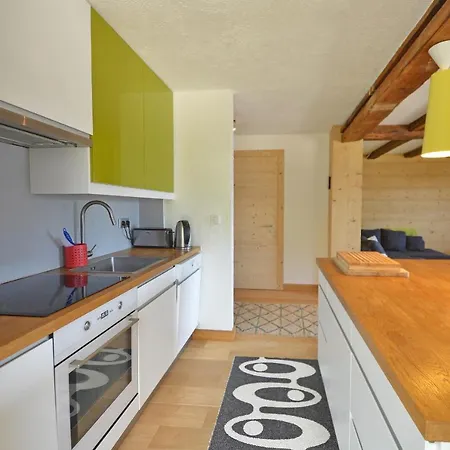 Apartment Nirvana 03, Renove Bagnes